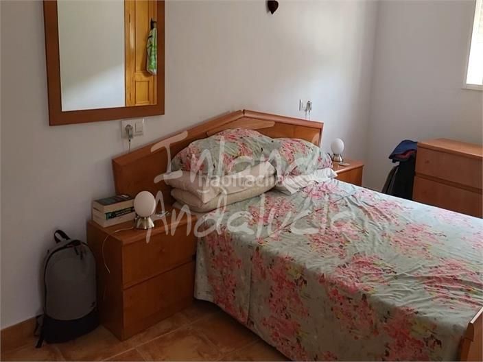 Foto b1d9ba3c-01ad-482a-a73e-e5019b2bdfb5. Casa adossada a Villanueva de Algaidas