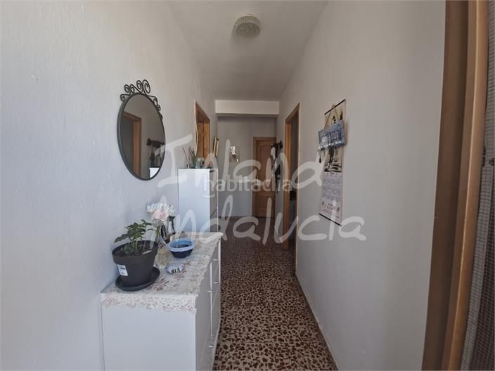 Foto 4e173f04-e697-40fa-bdf2-1d8a200e8c16. Casa adossada amb aparcament a Alcaucín