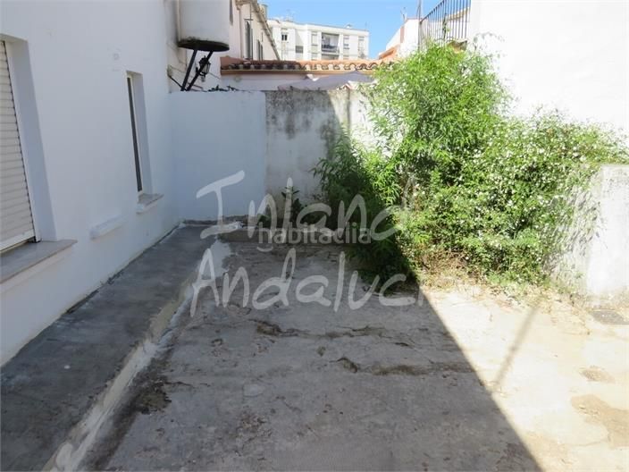 Foto 69816ce3-b508-47be-9060-47a373b15fa0. Apartament amb piscina a Martos