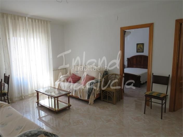 Foto e823138e-9c1a-4d0b-8cd5-be511f3e8322. Apartament amb piscina a Martos