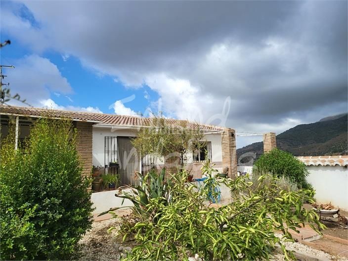Foto a4168d45-c7d6-4807-8096-cf642aba5660. Casa a Sedella