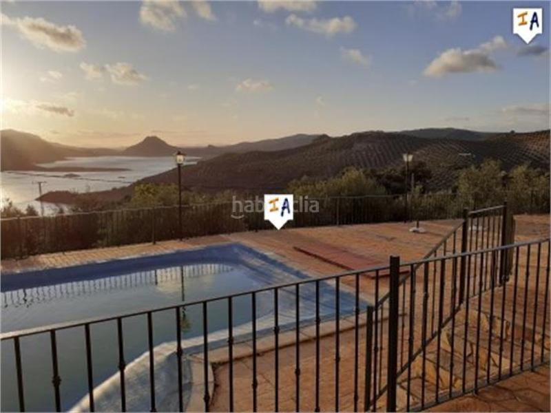 Foto 5792df1a-9f80-4c90-bdfc-bfa295edfd5a. Bauernhof mit parking pool in Iznájar