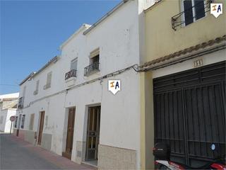 Semi detached house in Santiago de Calatrava