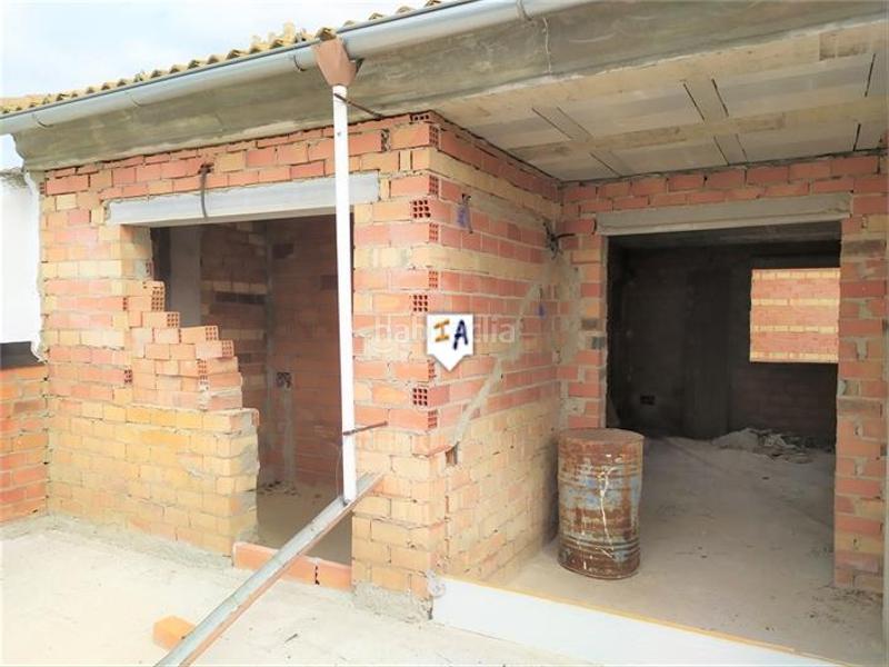 Foto b11cb89a-9888-49cb-88b1-c1290e2c51c9. Casa a schiera con parcheggio in Iznájar