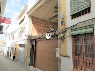 Casa adossada a Iznájar
