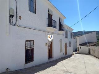 Semi detached house in Priego de Córdoba