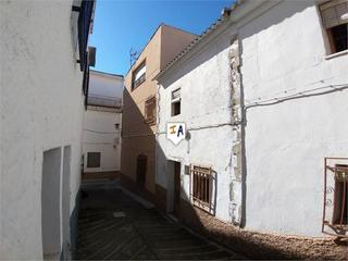 Casa adossada a Agrón