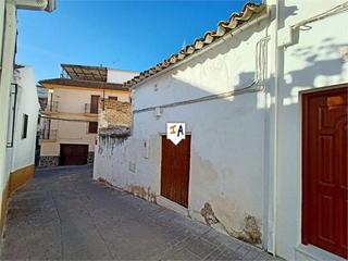 Semi detached house in Luque