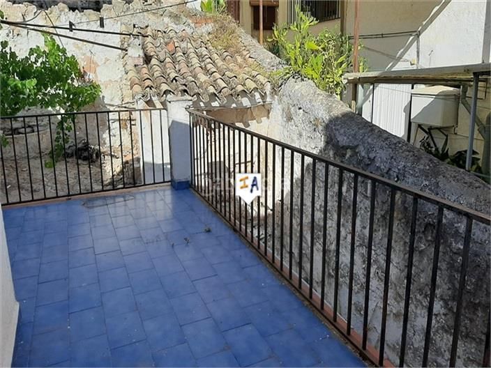 Foto 76ca5286-e219-41f6-9519-dd50a39f2fc2. Maison jumelée dans Castillo de Locubín