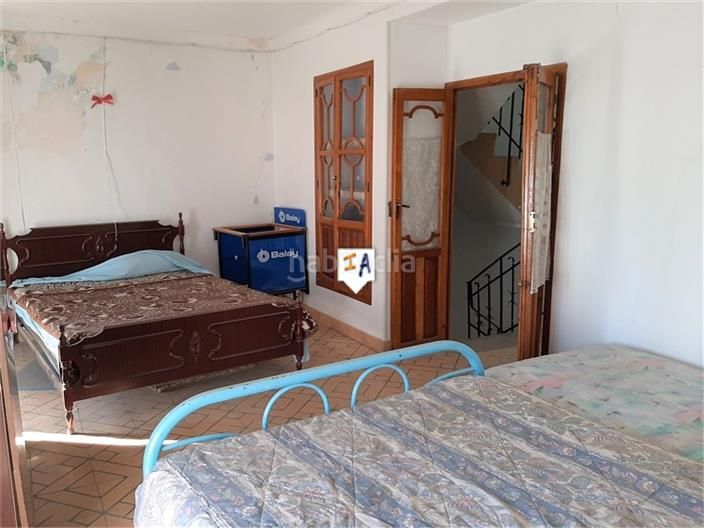 Foto 89ff6a22-d205-4022-8b9e-c6dd45bed3ac. Maison jumelée dans Castillo de Locubín
