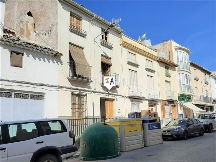 Foto 98fa2650-ee0e-4d57-b667-d9d138494faf. Maison jumelée dans Castillo de Locubín