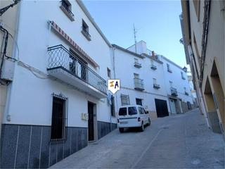 Casa adossada a Alcalá la Real