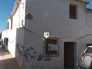 Casa adossada a Moclín