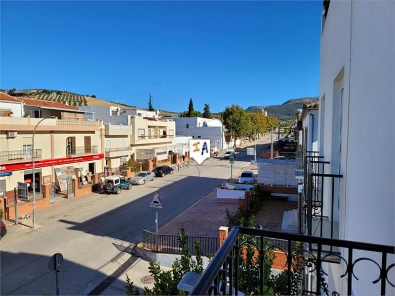 Foto b861f529-083c-44ee-aa6c-b643dc159b46. Casa adossada amb aparcament a Pruna