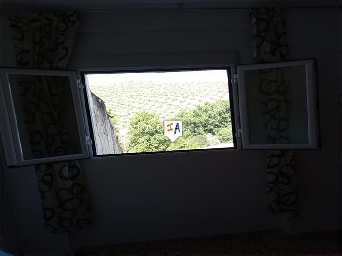 Foto fa57cde5-97bd-40a2-92ed-393281a8f2ed. Casa a schiera con parcheggio in Benalúa de las Villas