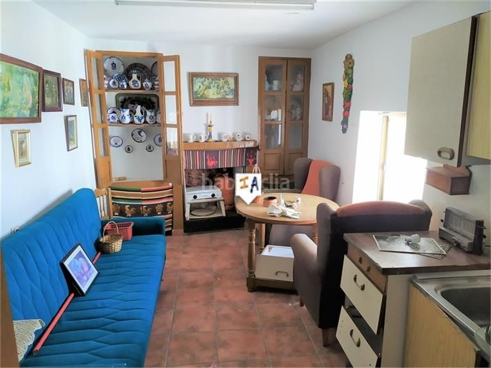 Foto c2ae74ae-163e-49a9-9c60-253c3727b918. Casa a schiera con parcheggio in Moclín
