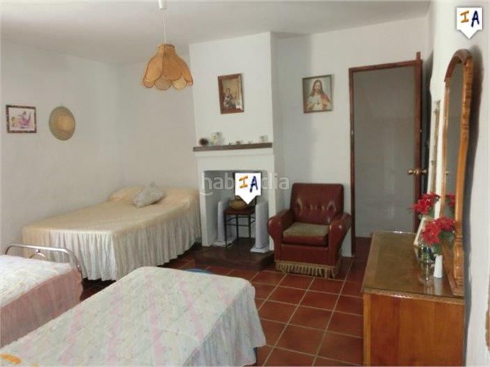 Foto 5bfbc653-04c8-40a4-bfb5-953ec0f22145. Country house with parking in Montefrío