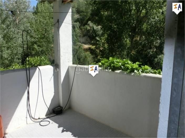 Foto eac5abeb-e9fb-4ff0-9afa-8899b1b393e9. Country house with parking in Montefrío