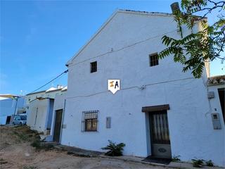Masia a Villanueva de Algaidas
