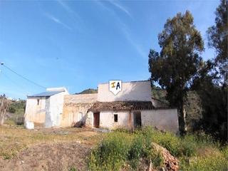 Residential Plot in Comares