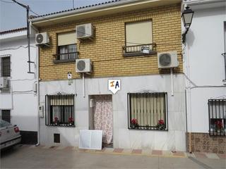 Casa adossada a Alcaudete