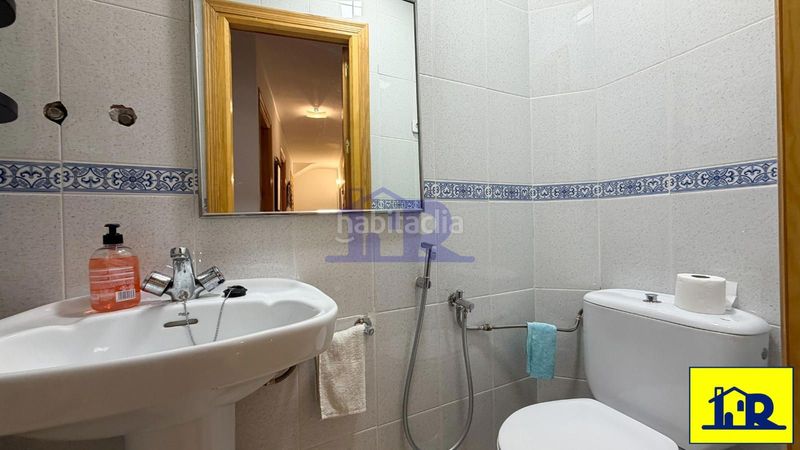 Foto 7ab3c34f-e523-4d9e-a467-685846cd147e. Casa adossada a Portilla