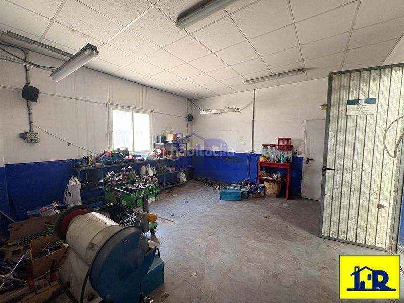 Foto 0c3eca90-fdb6-4953-be3f-06e7126a8dd5. Nau industrial a San Fernando - Carretera de Valencia Cuenca