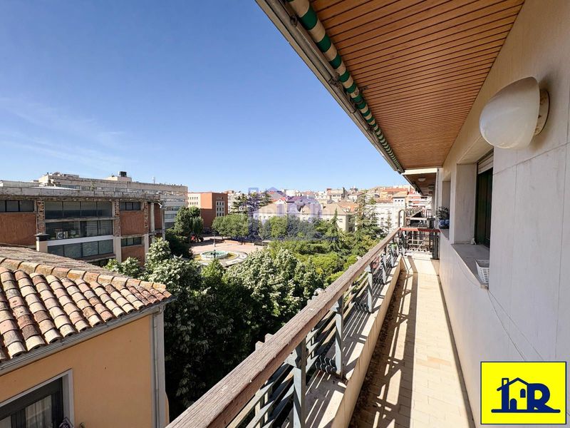 Foto d5d2df47-5b1e-470e-a382-31f5152e6e05. Pis amb calefacció aparcament a Centro Cuenca