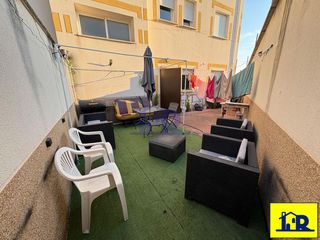 Flat  Fuente vieja. Se vende apartamento  en planta baja con patio en chillaron, a 1