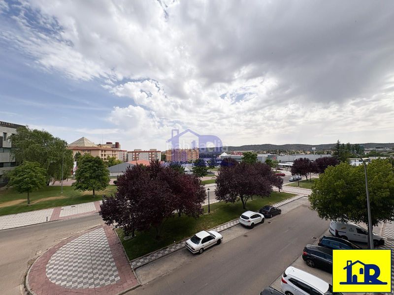 Foto e5b683a7-9cf1-4379-a9cb-2dffdac7b2d2. Pis amb calefacció aparcament piscina a Fuensanta - Universidad Cuenca