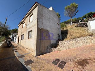 Casa  Pedro del moral. Casa en venta en el barrio de san antón. para acabarla a su gust
