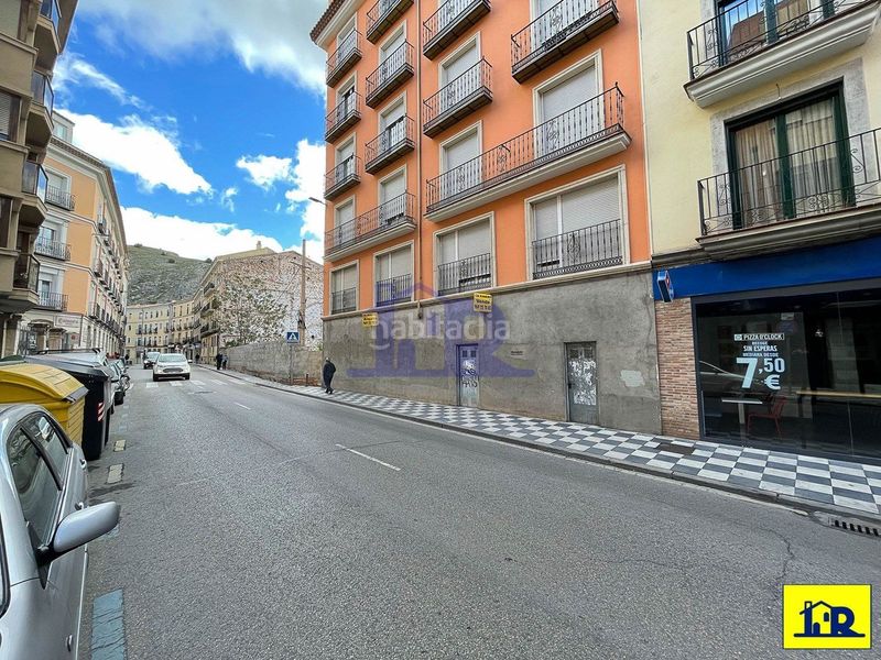 Foto 2d47fa56-219d-48c5-bcc1-4a12a2cc447b. Local comercial a Centro Cuenca