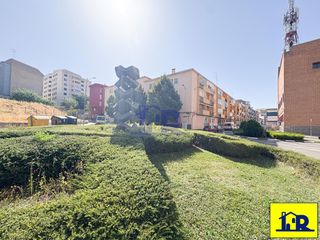Etagenwohnung  Antonio maura. Piso céntrico junto parque del vivero