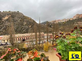 Dúplex  Calle san juan. Dúplex en venta en cuenca, con 150 m2 y 4 habitaciones y 2 baños