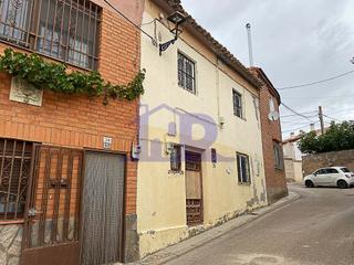 Casa  Iglesia (jabaga). Se vende casa en jabaga