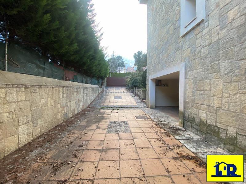 Foto 98c62c74-c5f8-4f98-993f-13d315b311c1. Xalet amb calefacció aparcament piscina a Fuentenava de Jábaga