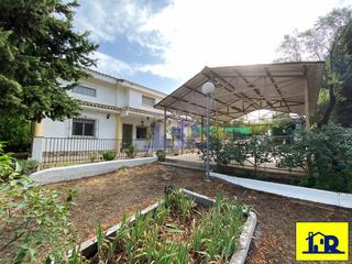 Xalet  Casa pueblo (pv 54). Se vende chalet con parcela. chillaron próximo a cuenca capital