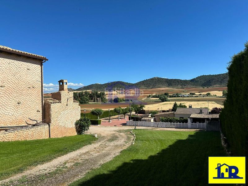 Foto f84a8c30-8416-4cb0-ade3-a2371d2fcf81. Xalet amb calefacció aparcament a Villar de Olalla
