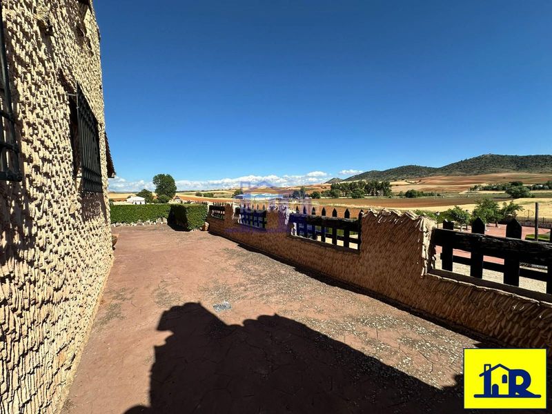 Foto ff684118-590a-40c1-839a-8e30030e1225. Xalet amb calefacció aparcament a Villar de Olalla