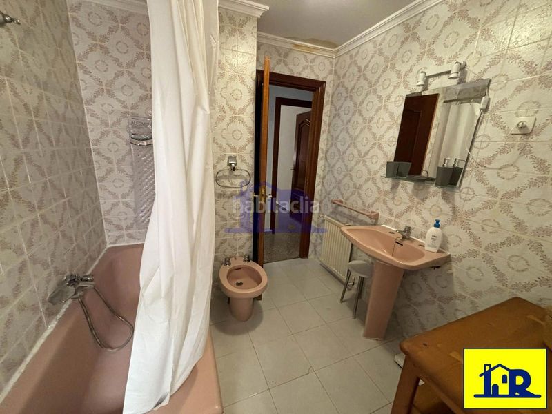 Foto de1cc5e3-5f9a-474d-ad28-2a0499621049. Rent flat with heating parking in Centro Cuenca