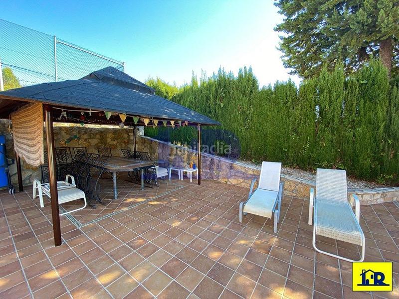 Foto a64b3946-1c5d-487a-b846-f2f031dfe55c. Xalet amb aparcament piscina a Arcas del Villar