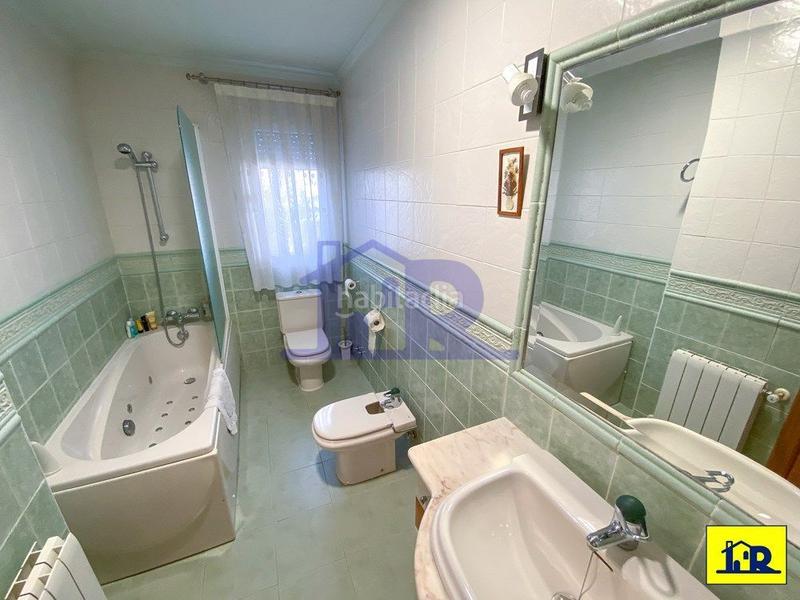 Foto c8886dfa-10e2-4962-82f6-f6010ef89d98. Xalet amb aparcament piscina a Arcas del Villar