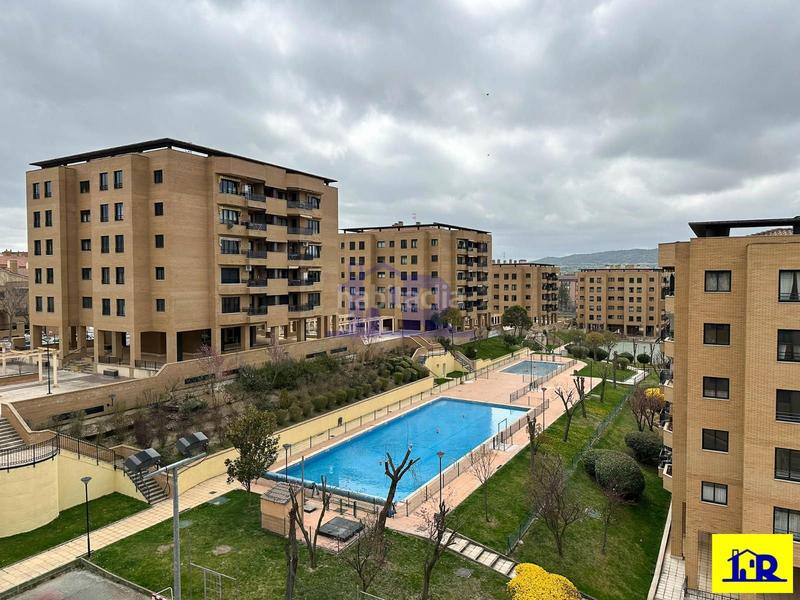 Foto 1c0611b7-5aa8-493e-a4ec-237f68b43993. Appartamento con riscaldamento parcheggio piscina in Cuenca