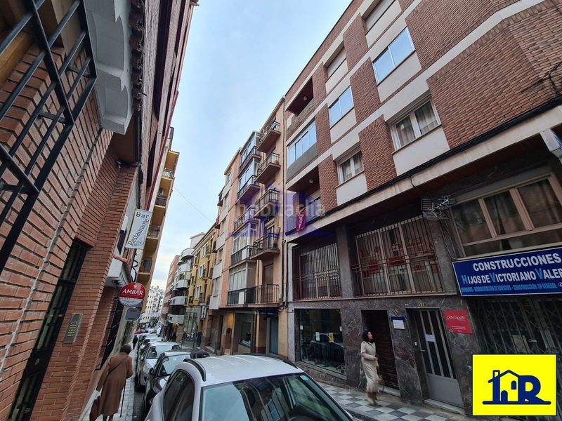 Foto 2beb93f1-4f48-448c-b1b4-5a366cdf05ae. Rent flat with heating in Centro Cuenca