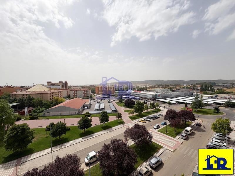 Foto c26e9e6b-e4fe-433b-8f15-fb5b86a070e2. Pis amb calefacció aparcament piscina a Fuensanta - Universidad Cuenca