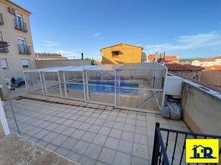 Pis  Camino cementerio (p.v.22). Se vende piso de 3 dorm en arcas, garaje, trastero y piscina.