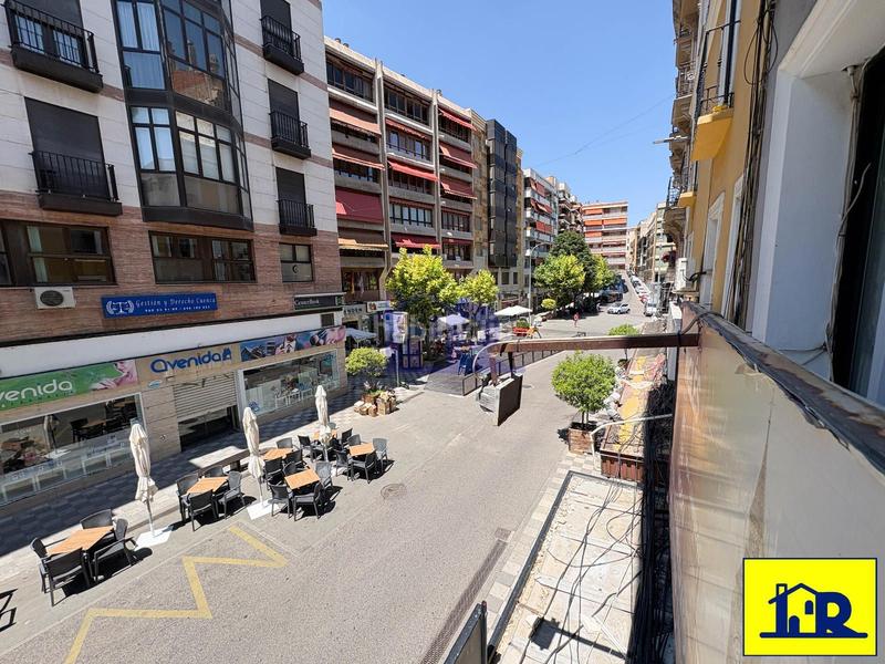 Foto 4b2fcabb-ad2e-488c-a910-857395f3a482. Location bureau avec chauffage dans Centro Cuenca