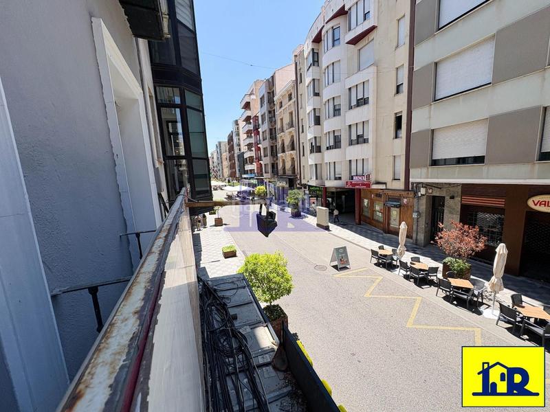 Foto 83a9e219-112e-4138-82d2-b9abbc147e1d. Location bureau avec chauffage dans Centro Cuenca