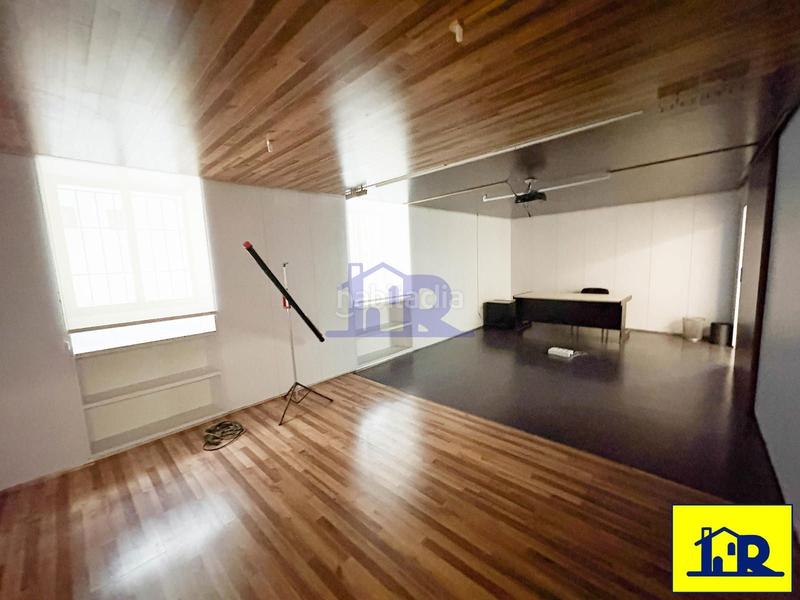 Foto caafe12d-c361-4ee3-a115-971958f99680. Location bureau avec chauffage dans Centro Cuenca