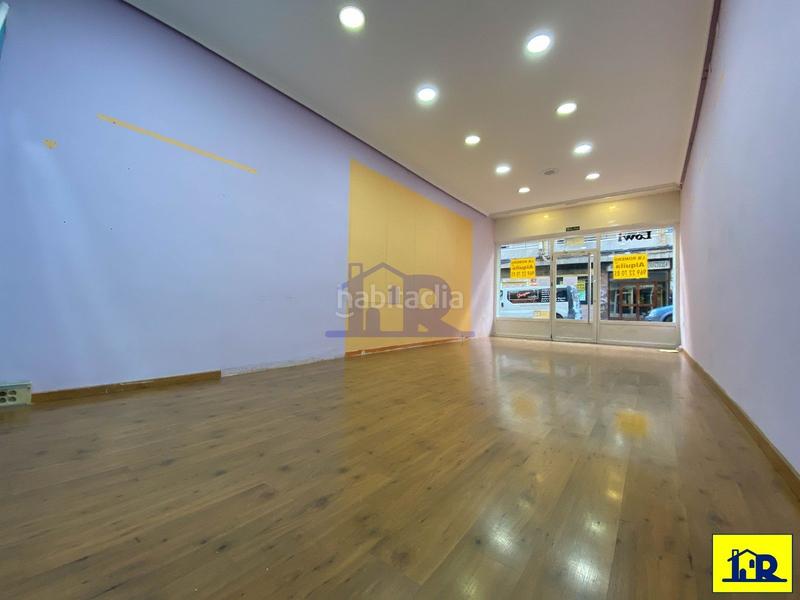 Foto 1664d5ad-2cfd-4657-bd5f-eadd83e91ba7. Alquiler local comercial se alquila local acondicionado en pleno Centro. en Cuenca